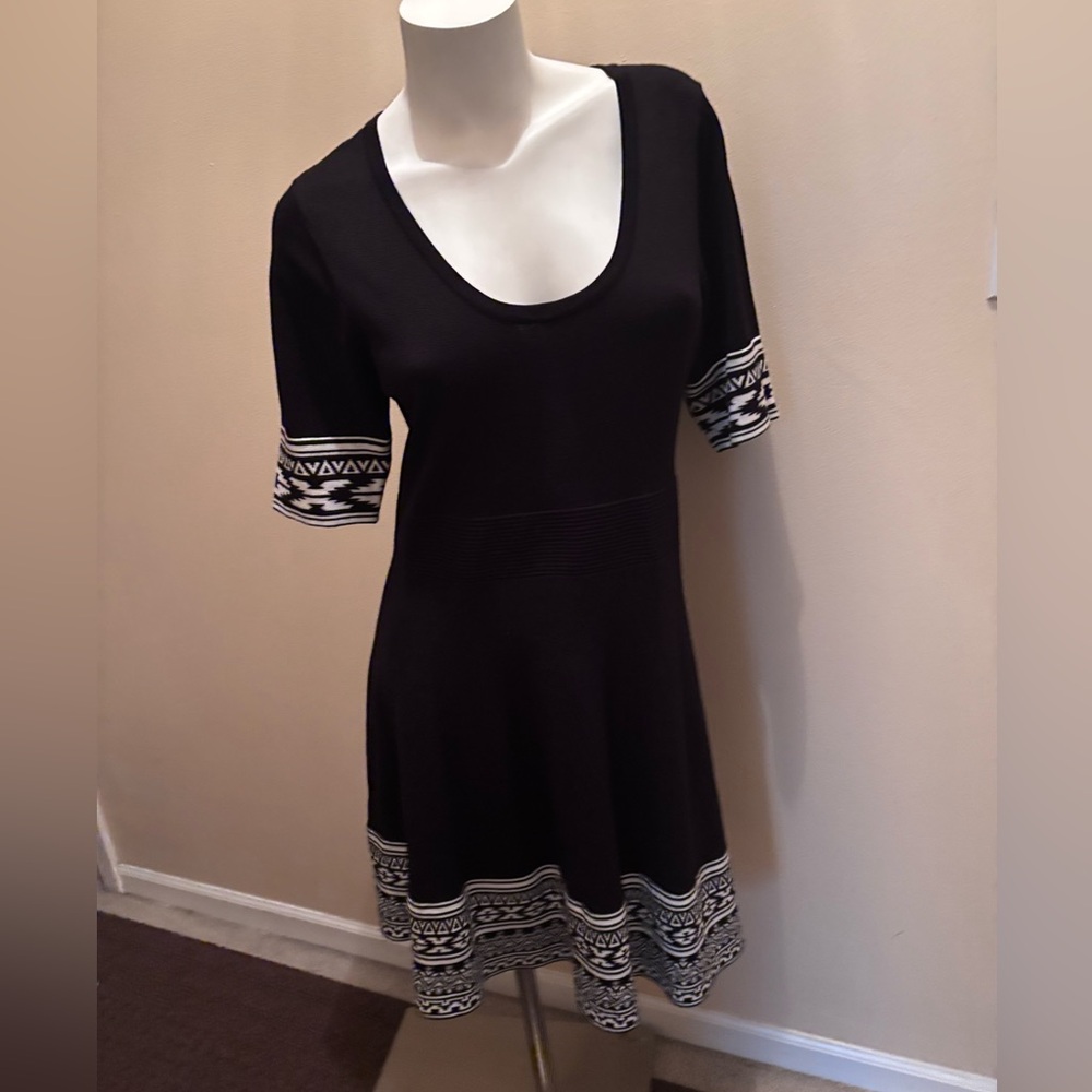 Nina Leonard Black and White Patterned Knit Sweater Dress Size XL Pre-Loved - Picture 3 of 13